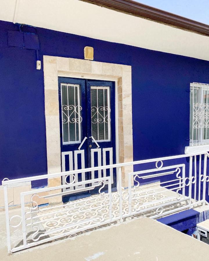 Lacivert Hotel Ayvalik Exterior photo